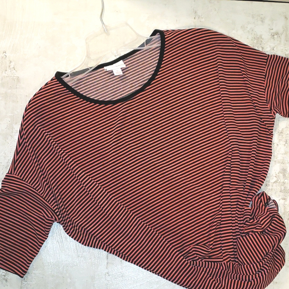 LuLaRoe Oversized Striped High Low Top